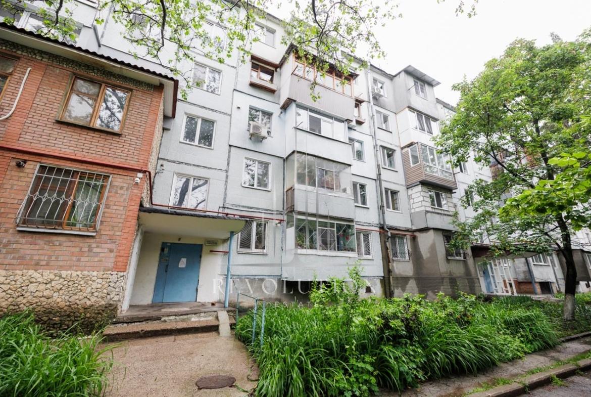 Botanica, Strada Cuza Vodă