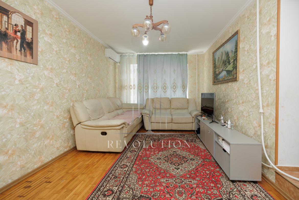 Botanica, Strada Cuza Vodă